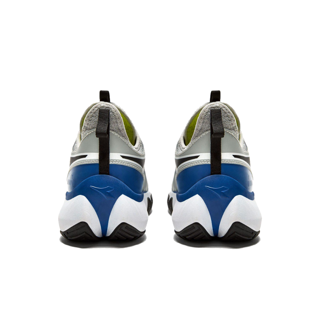 Diadora react outlet